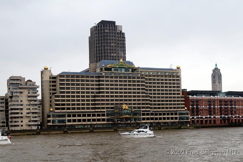 20090410_135958_D300 P1.jpg - Sea Container House, South Bank